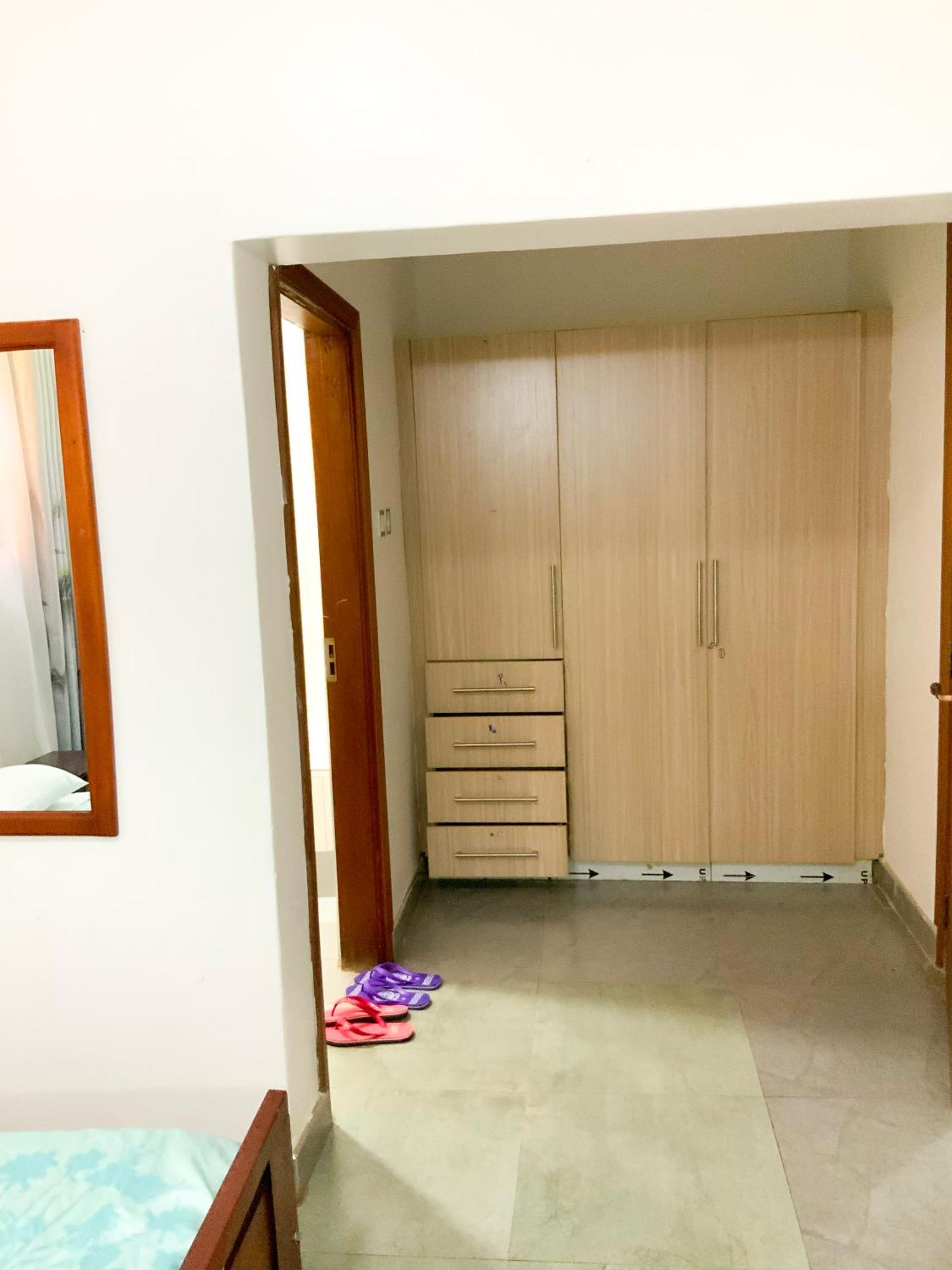 Hendo Hotel عنتيبي المظهر الخارجي الصورة