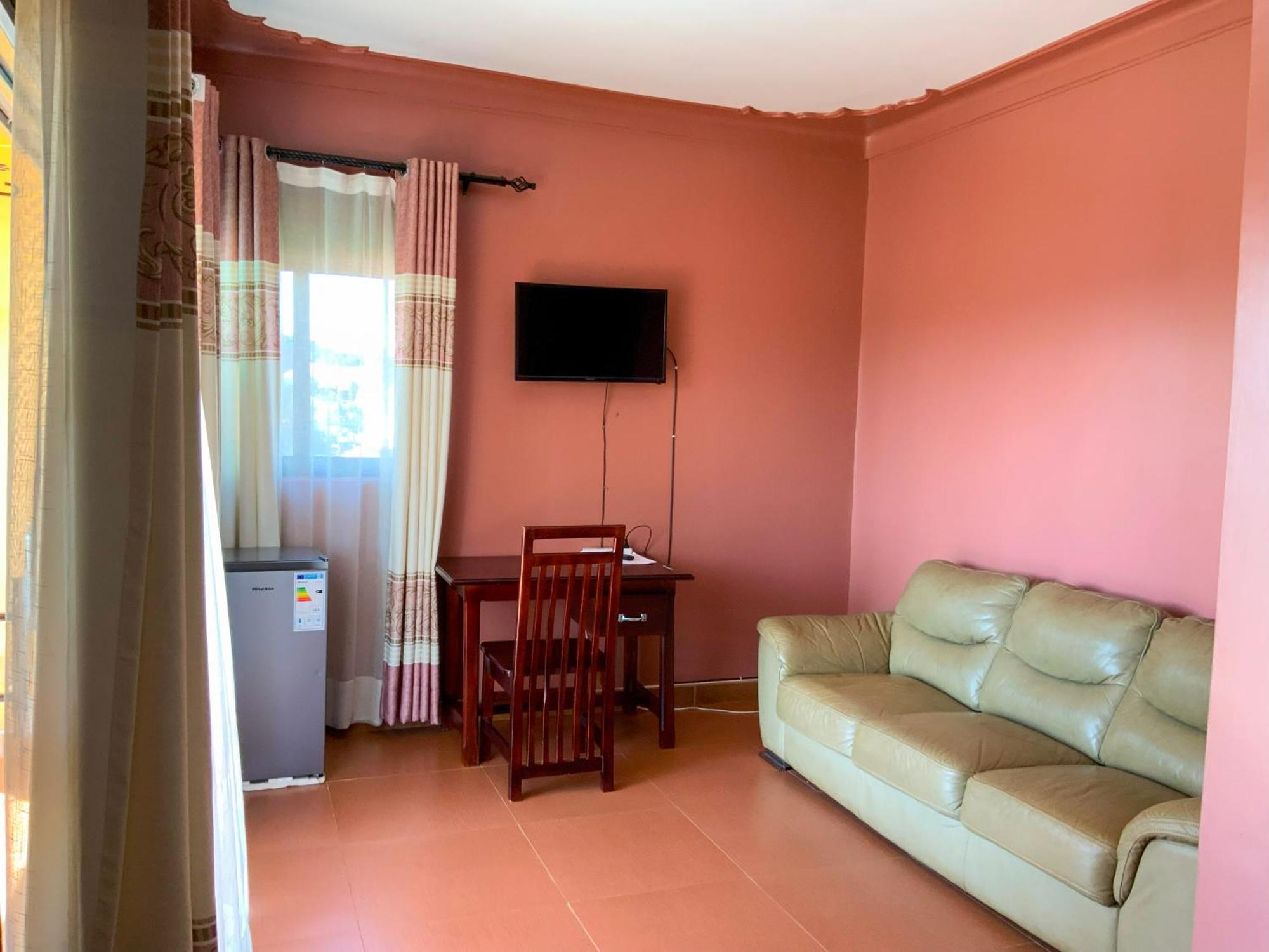 Hendo Hotel عنتيبي المظهر الخارجي الصورة