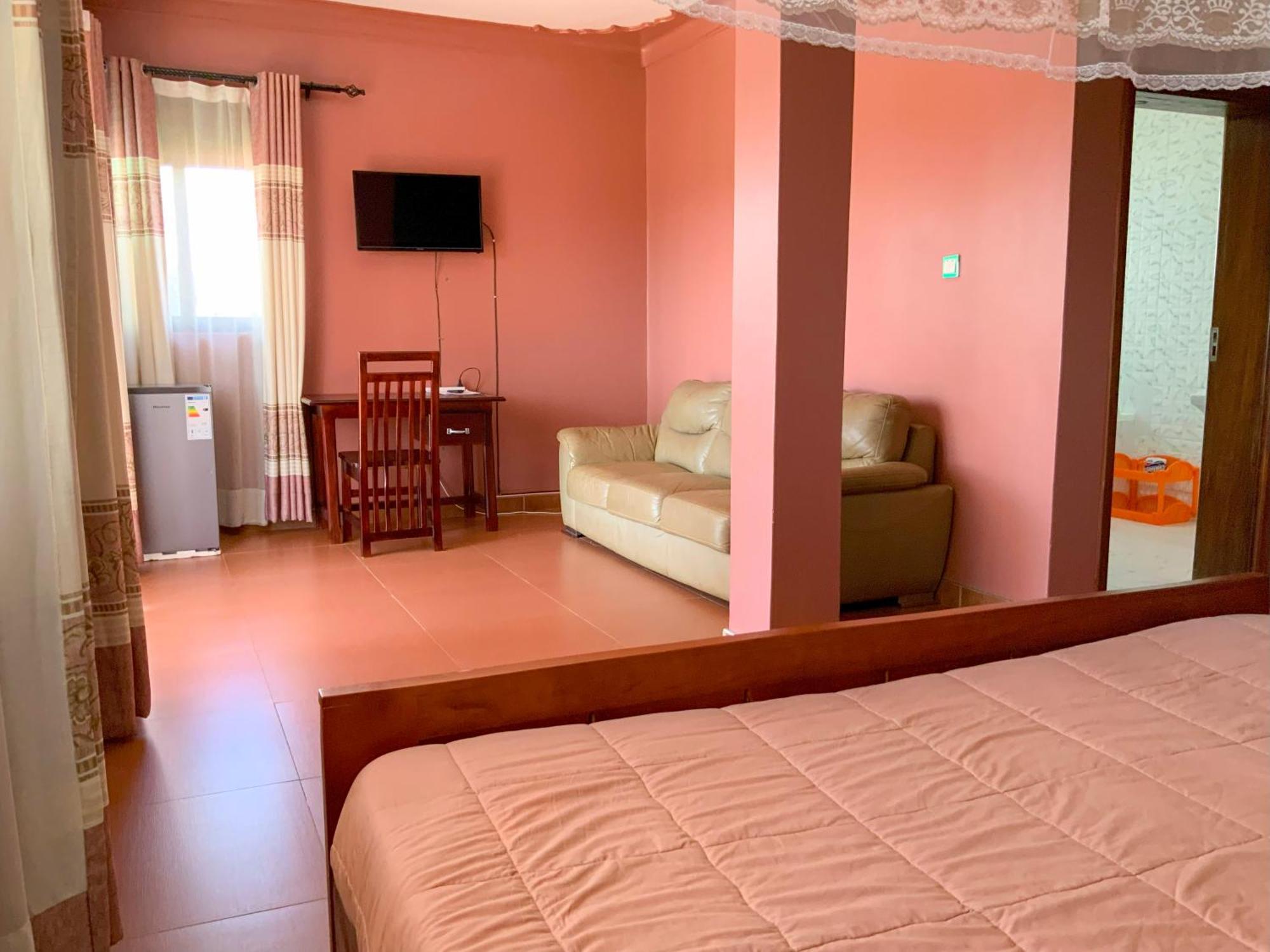 Hendo Hotel عنتيبي المظهر الخارجي الصورة