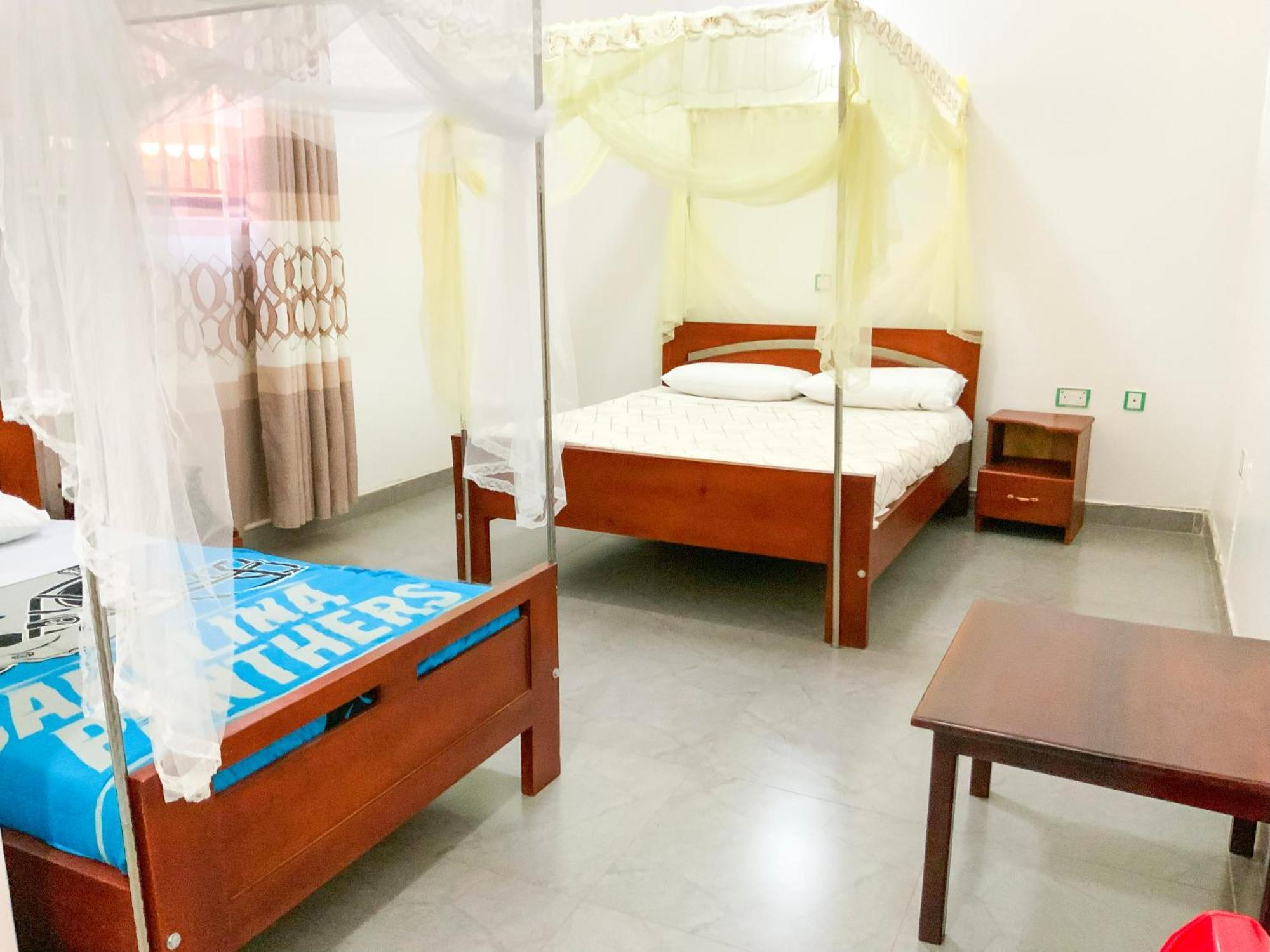 Hendo Hotel عنتيبي المظهر الخارجي الصورة