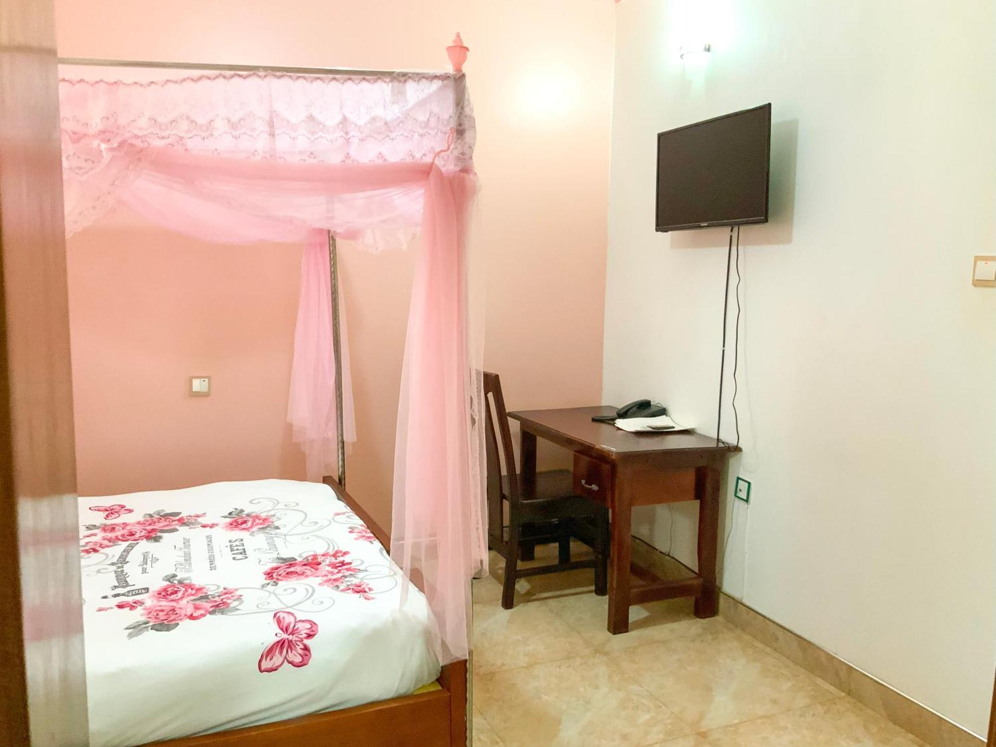 Hendo Hotel عنتيبي المظهر الخارجي الصورة