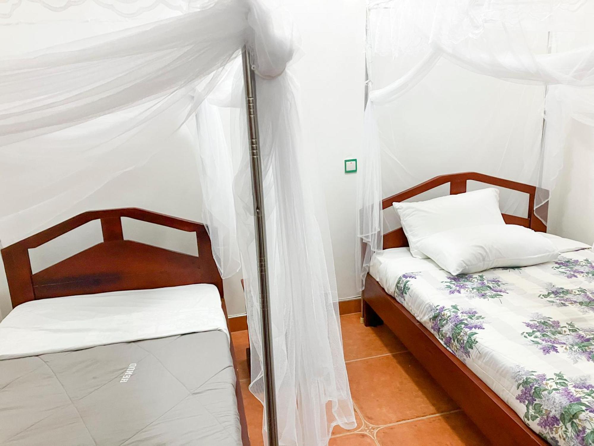 Hendo Hotel عنتيبي المظهر الخارجي الصورة