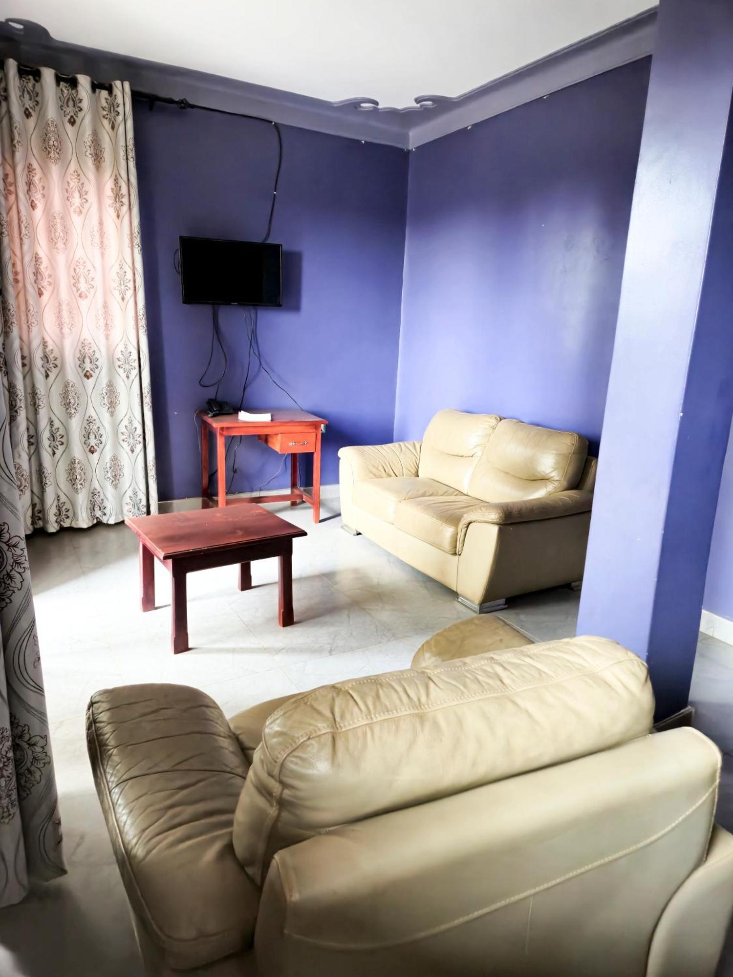 Hendo Hotel عنتيبي المظهر الخارجي الصورة